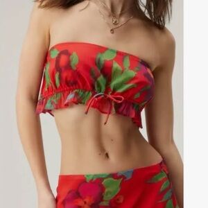 NWT Nasty Gal Light Flaws Red Floral Frill Tie Front Bandeau Top Size US 6